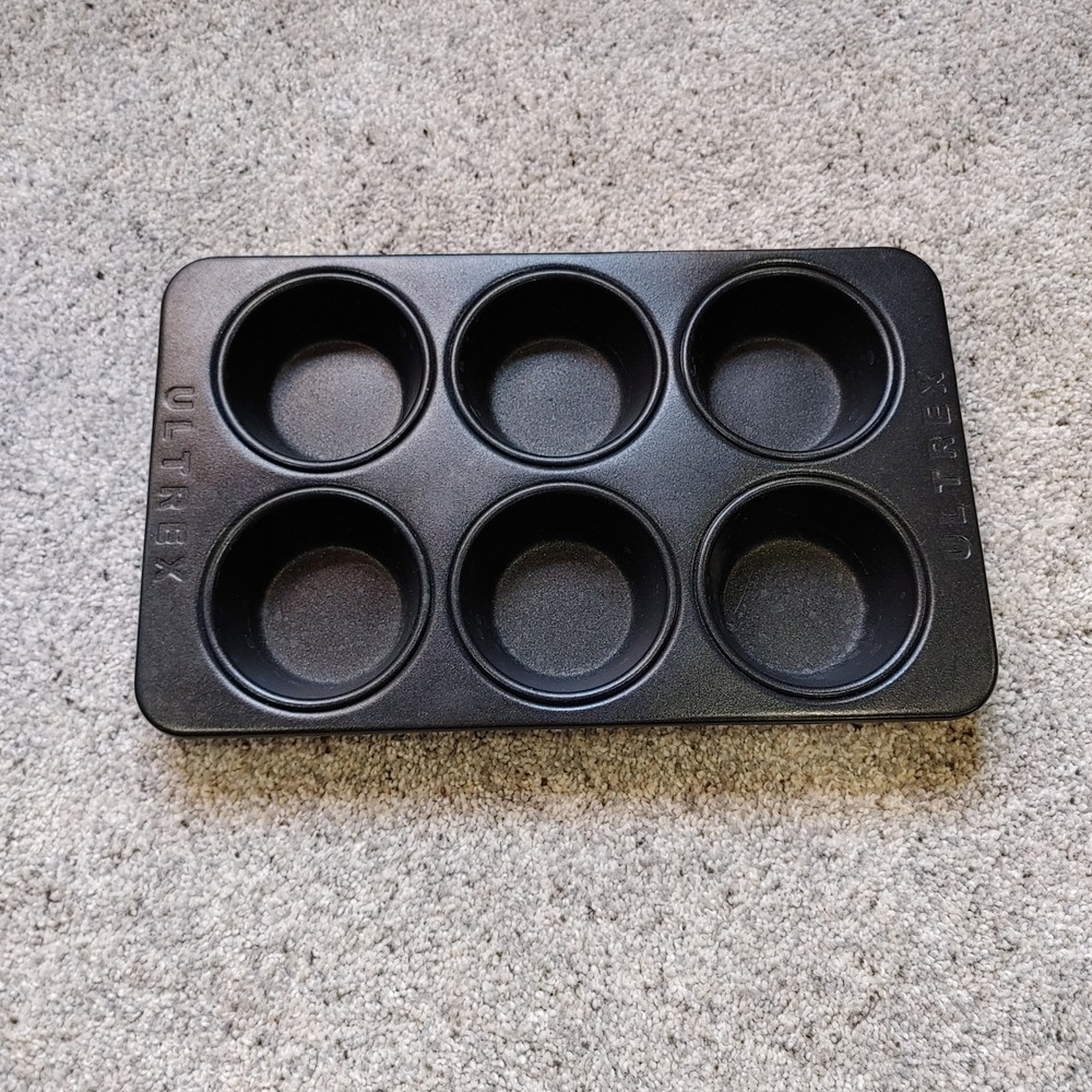 Ultrex 6 Cup Muffin Pan Non-Stick Professional Bakeware Gray
